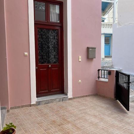 Ermoupolis, Syros City Apartments Dış mekan fotoğraf