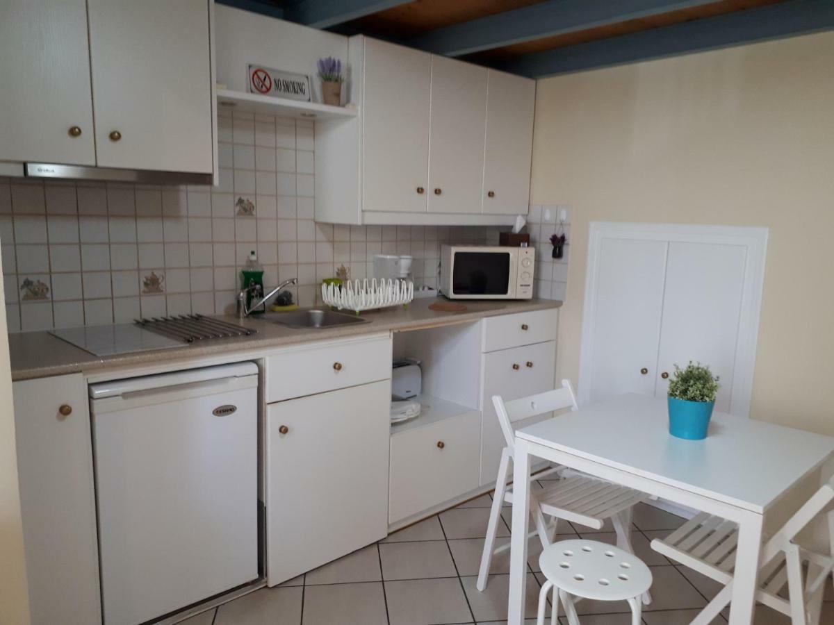 Ermoupolis, Syros City Apartments Dış mekan fotoğraf
