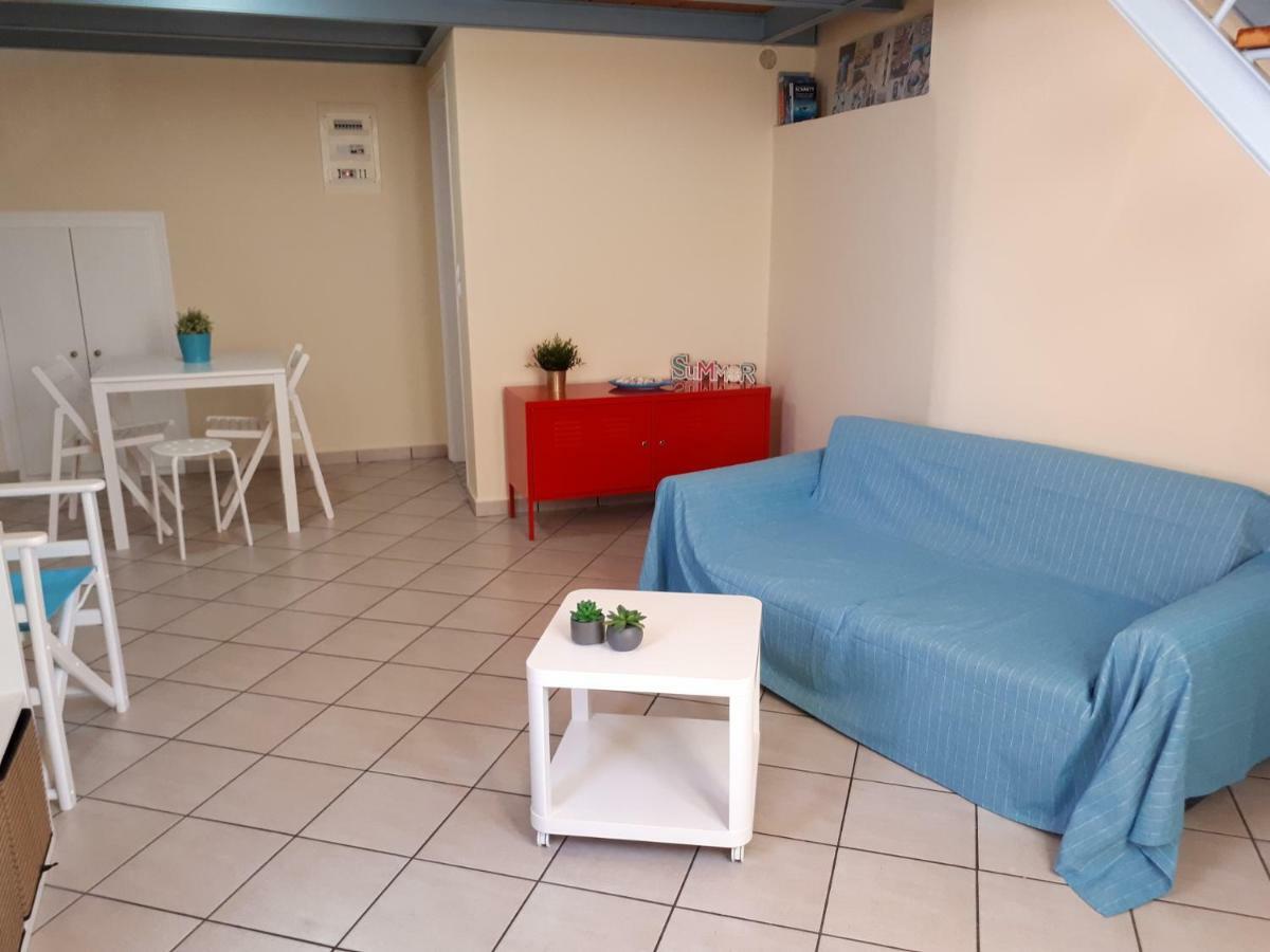 Ermoupolis, Syros City Apartments Dış mekan fotoğraf